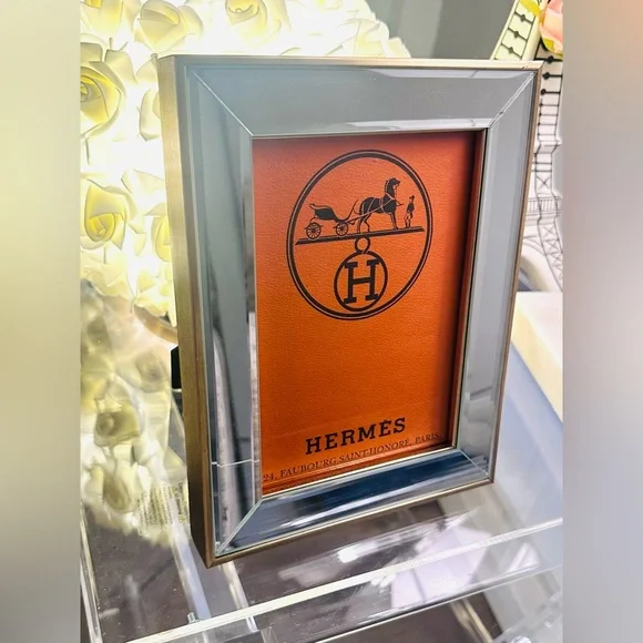 🧡Beautiful Framed Hermés Shopping Bag🧡 - Picture 2 of 10
